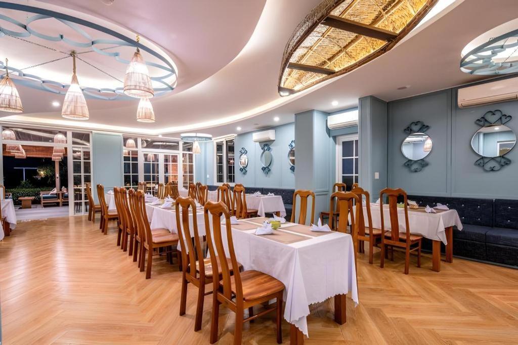 Triple Riverside Hoian 3* Hoi An